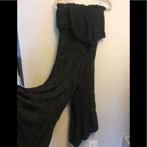 EUC American Eagle Tube Smocked Bodice Jumpsuit